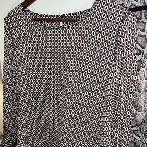 Beautiful, long sleeve Chloe blouse